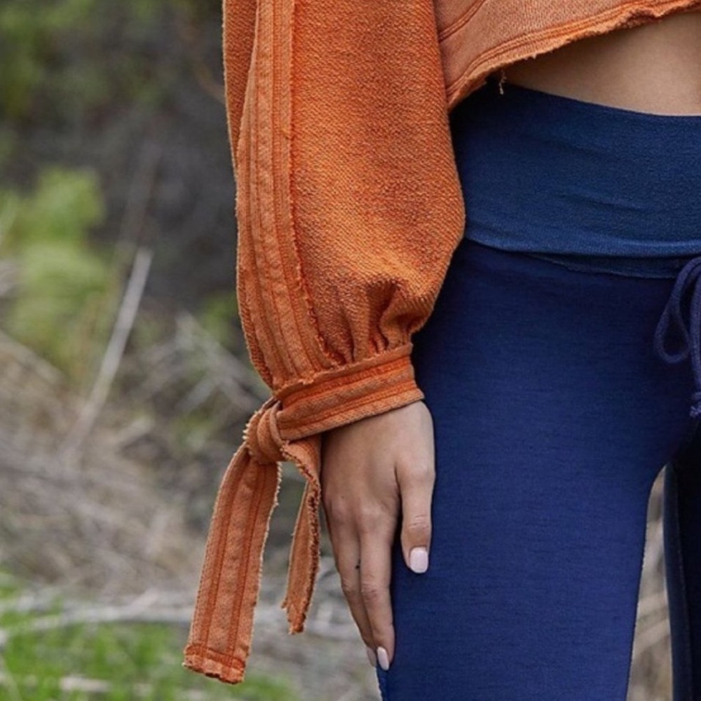 Free People Sz S Orange Hoodie Crop - Picture 5 of 8